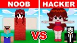 NOOB vs HACKER: I Cheated In a FRIDAY NIGHT FUNKIN Build Challenge! (Girlfriend)